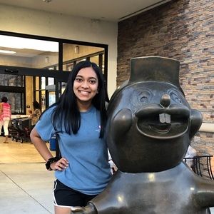 Meet your Posher, Jessica